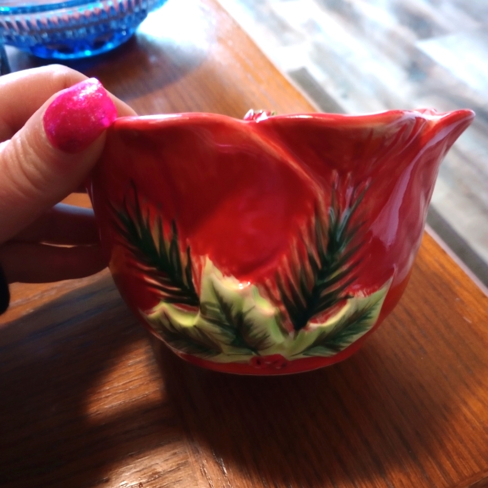 Dipping dish red